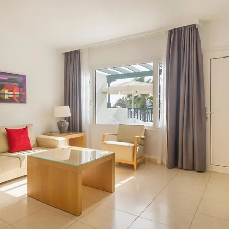 Ilunion Costa Sal Lanzarote Aparthotel